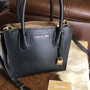 Black Leather Michael Kors Crossbody